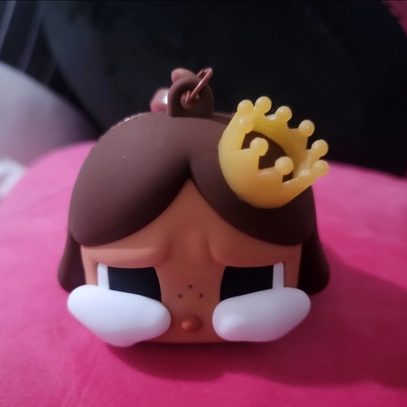 POPMART Crybaby Shiny Shiny Series Earphone Case - Brown - Picture 2 of 3